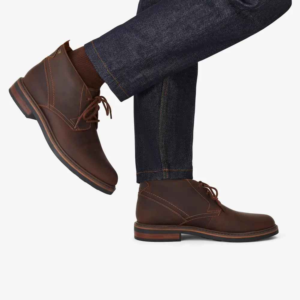 Mens Newford Mid Beeswax Leather Chukka Boots online