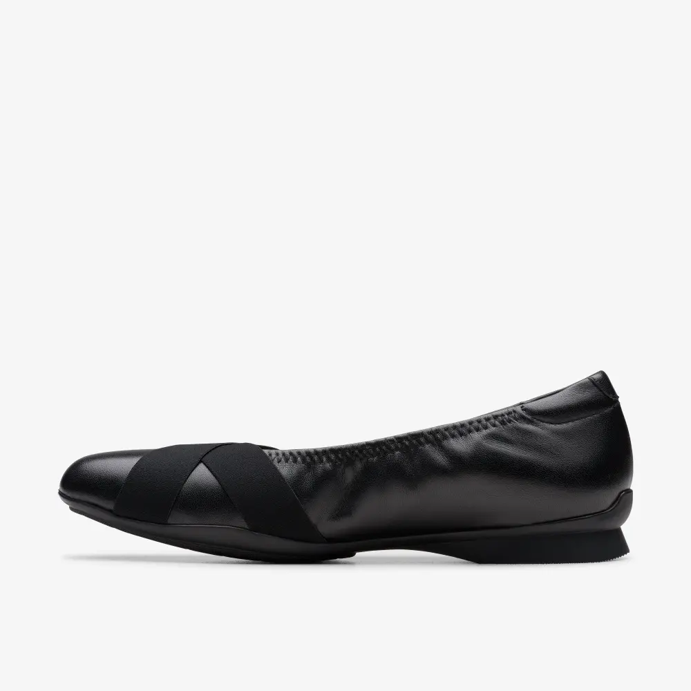 Womens Jazmynn Gem Black Leather Flats online