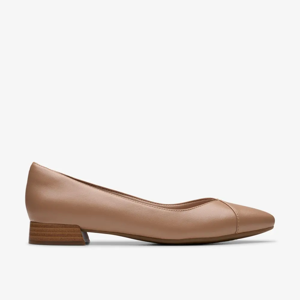 Women’s Natalyn Wish Warm Beige Leather Flats online
